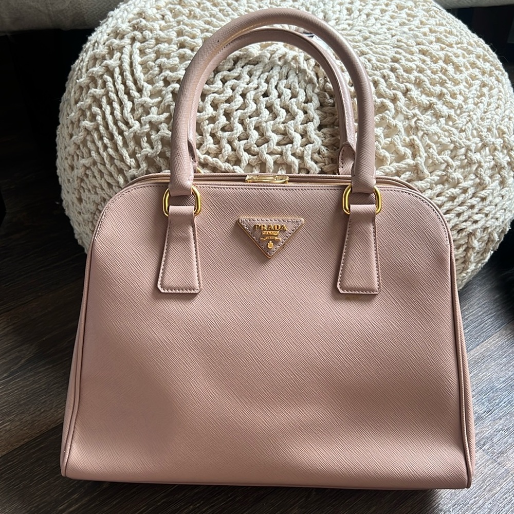 Prada Saffiano Lux Pyramid Top Handle Bag Cammeo Blush Pink Gold Hardware